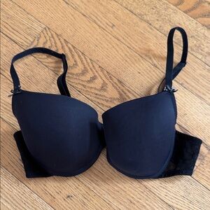 BCBGeneration Black T-Shirt Bra with Light Padding